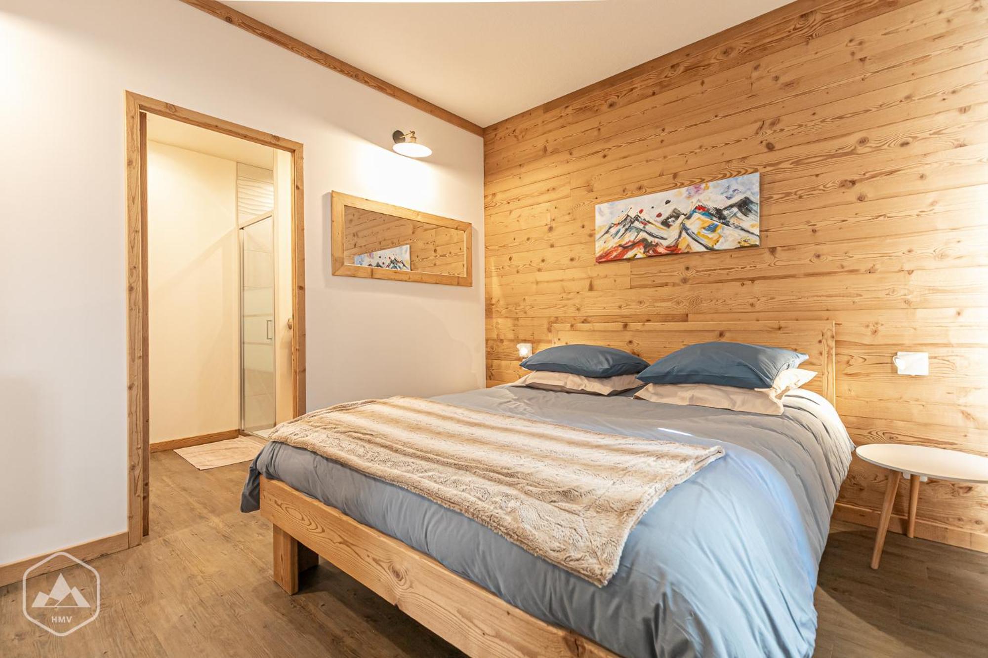 Cote-bourget, 2 Apparts, 10 Pers Le Bourget Et 4 Pers L'orgere, Proche La Norma Aussois Apartment